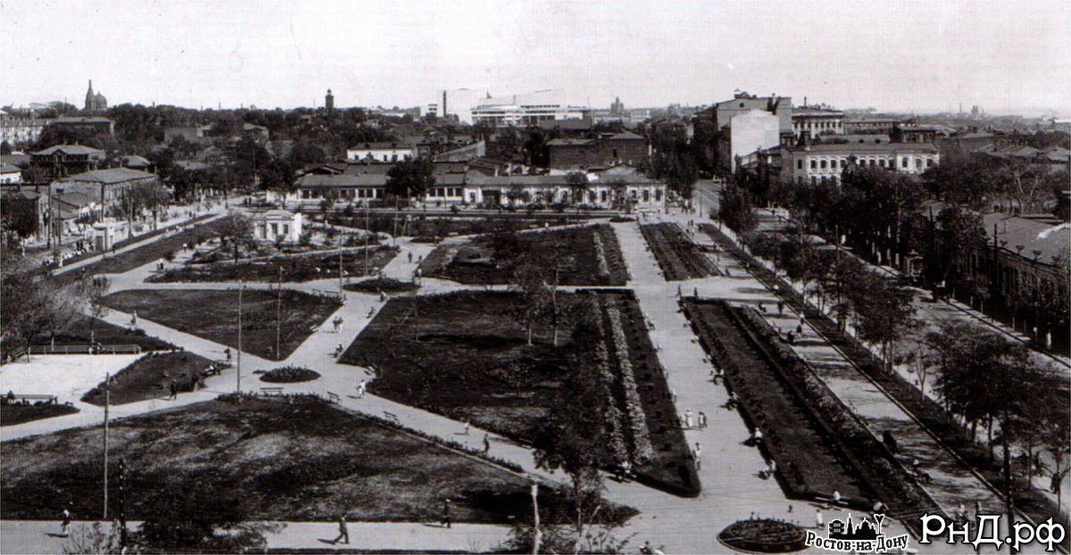 Кировский сквер в 1930г.